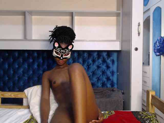 LadyDiva69 webcam