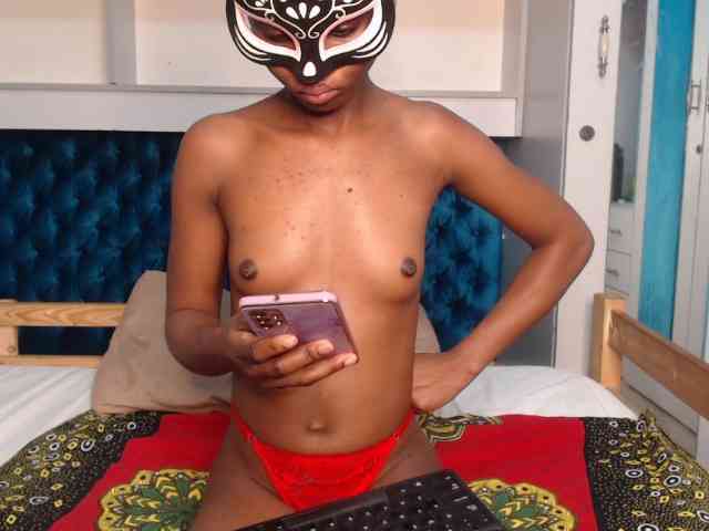 LadyDiva69 webcam