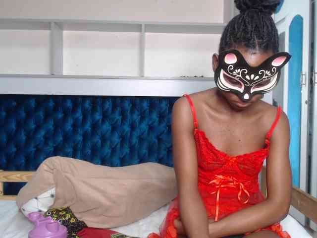 LadyDiva69 webcam