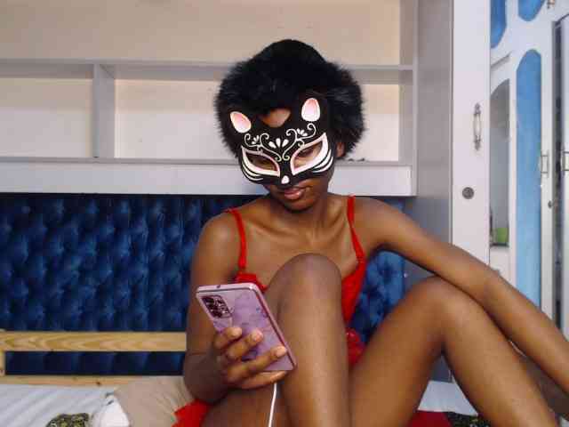 LadyDiva69 webcam