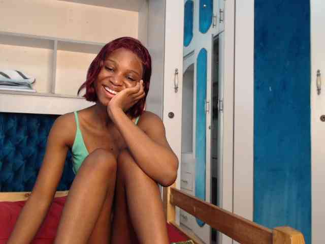 LadyDiva69 webcam