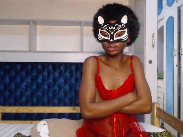 LadyDiva69 webcam