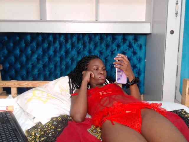 LadyDiva69 webcam
