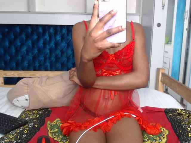 LadyDiva69 webcam