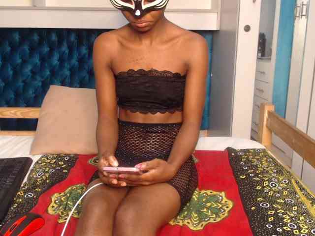 LadyDiva69 webcam