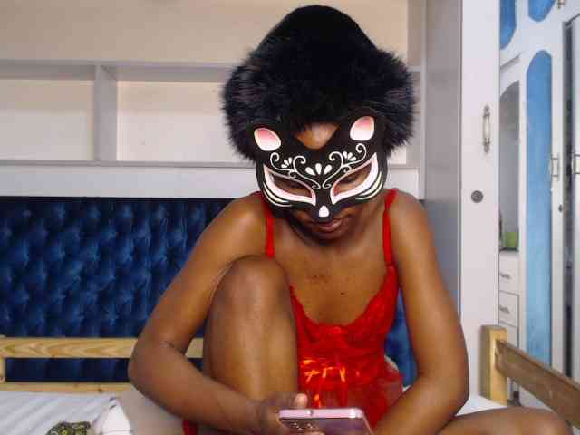 LadyDiva69 webcam