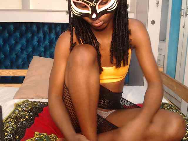 LadyDiva69 webcam