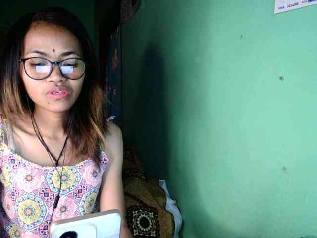 Myarisdoll webcam