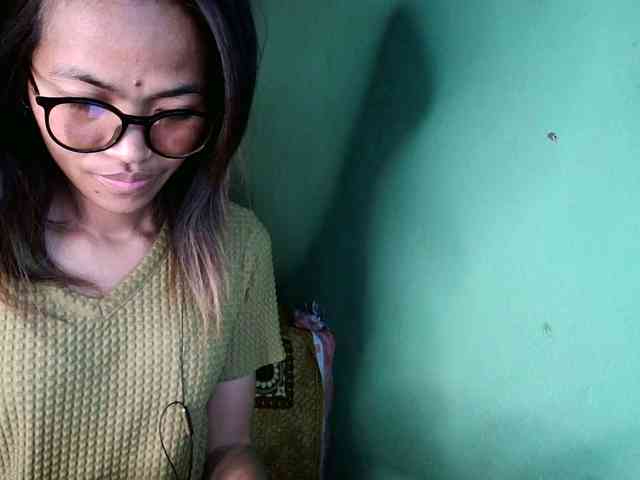Myarisdoll webcam