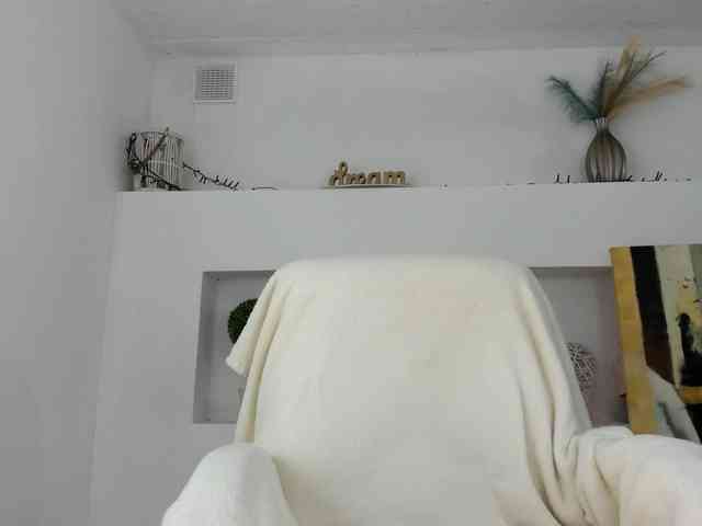 VickyIvy webcam