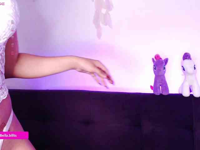 BellaBills webcam