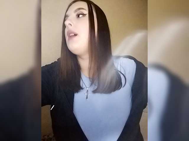 Maryaon's BongaCams show and profile