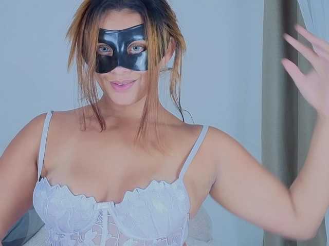 Soraafire's BongaCams show and profile