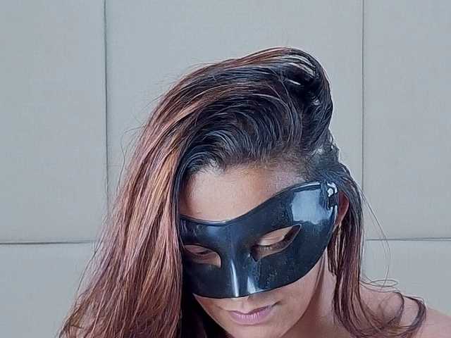 Soraafire's BongaCams show and profile