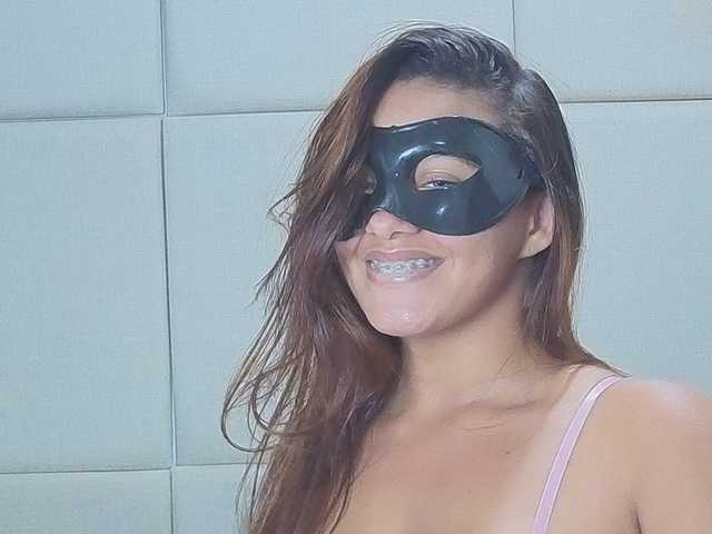 Soraafire's BongaCams show and profile