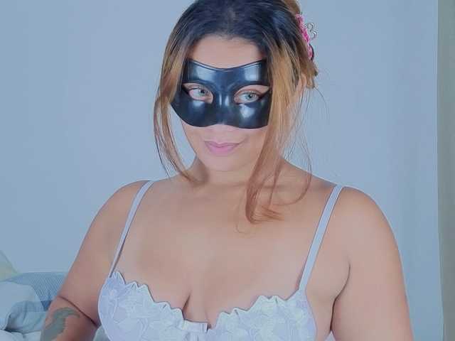 Soraafire's BongaCams show and profile