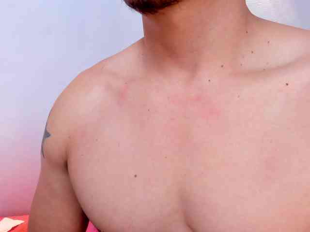 tommyandgrace webcam