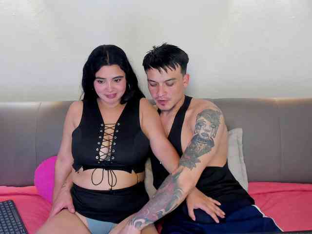 tommyandgrace Live Webcam on BongaCams