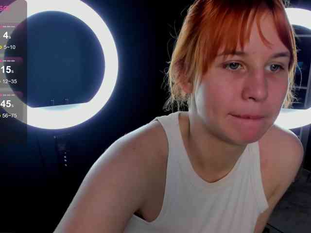 AngelaRoy webcam