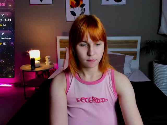 AngelaRoy webcam