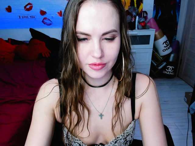 BaddNikky's BongaCams show and profile