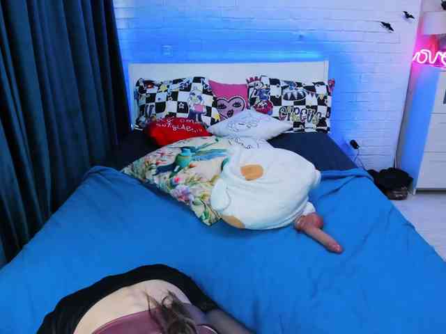 BaddNikky webcam