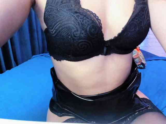 BaddNikky webcam