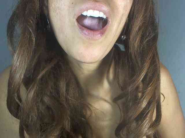 angesexyfull Live Webcam on BongaCams