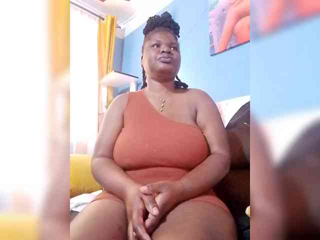 CreamyClit webcam