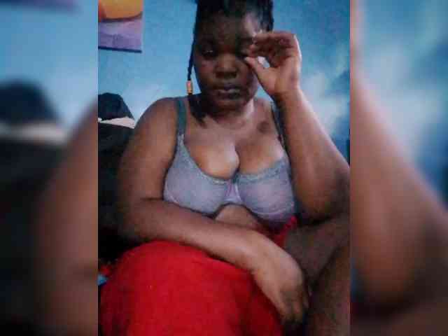 CreamyClit webcam