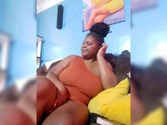 CreamyClit webcam