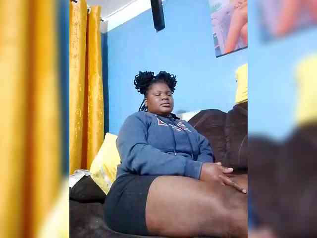 CreamyClit webcam