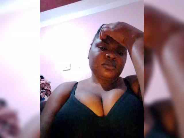 CreamyClit webcam