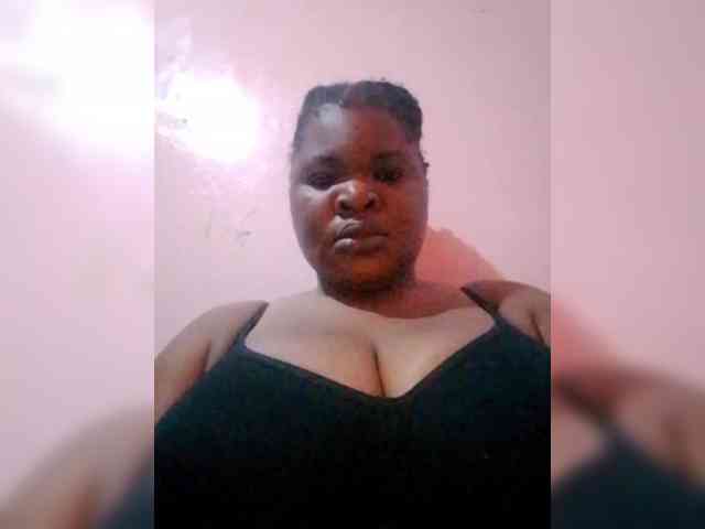 CreamyClit webcam