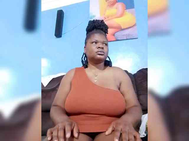 CreamyClit webcam