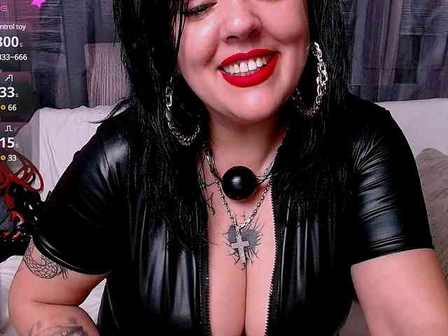 Nastywoman4u webcam