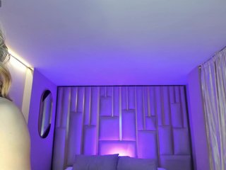 AmaiaHaywood Porn Show