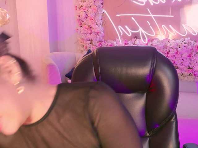 AmaiaHaywood's BongaCams show and profile