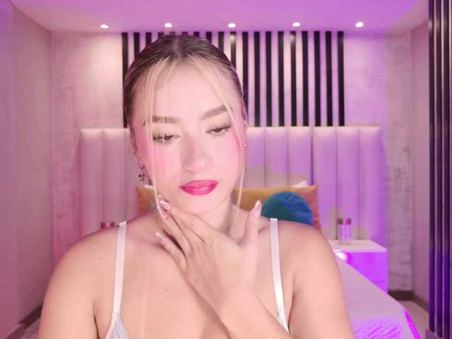AmaiaHaywood's BongaCams show and profile