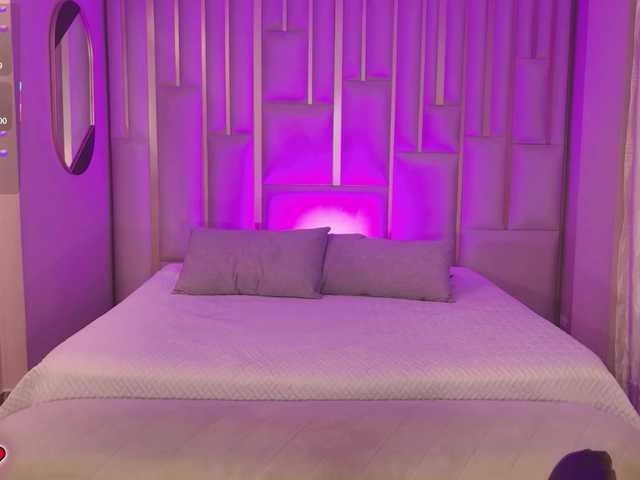 AmaiaHaywood live cam profile