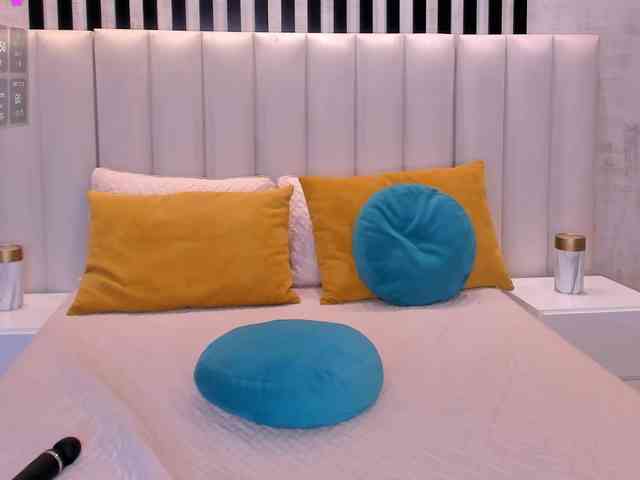 AmaiaHaywood Live Webcam on BongaCams