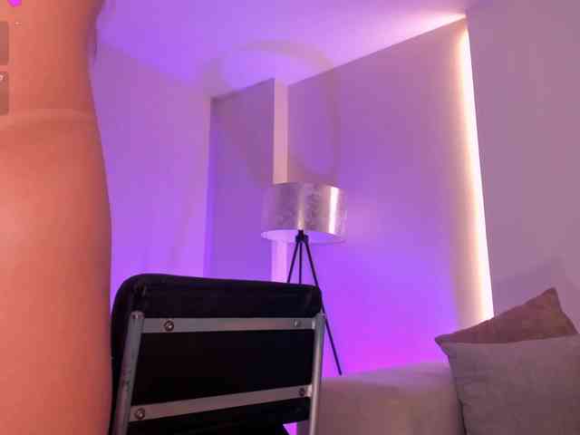 AmaiaHaywood webcam