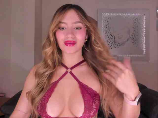 AmaiaHaywood webcam