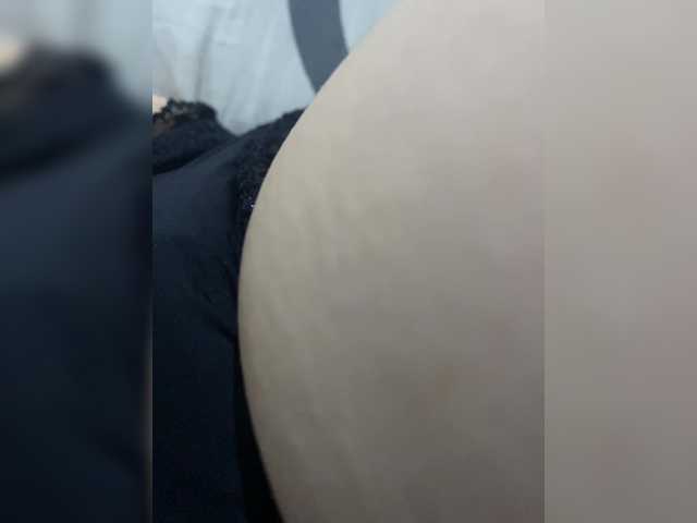 Molii-Molii35's BongaCams show and profile