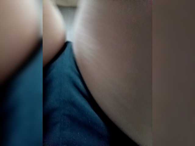 Molii-Molii35's BongaCams show and profile