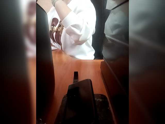 Molii-Molii35's BongaCams show and profile