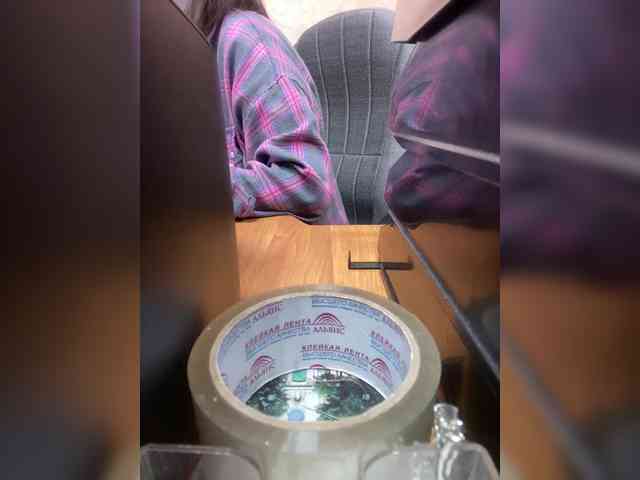 Molii-Molii35 webcam