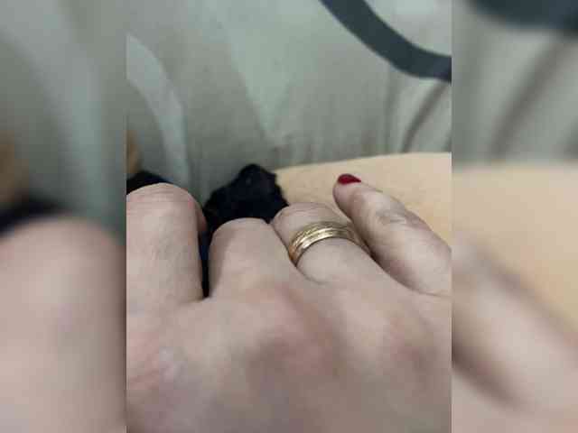 Molii-Molii35 webcam