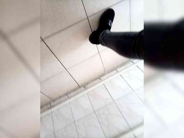 Molii-Molii35 webcam