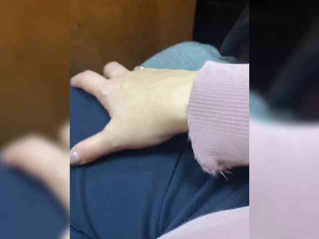 Molii-Molii35 webcam